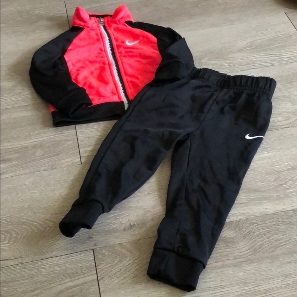 Nike sweat outfit